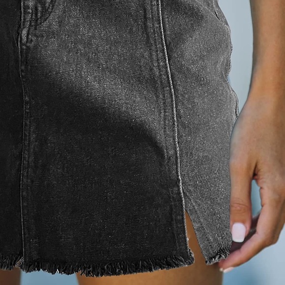 Black Denim Mini Skirt - Picture 4 of 6